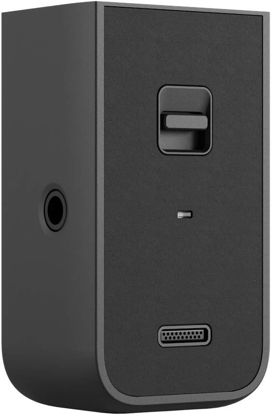 DJI Pocket 2 Do-It-All Handle - Comfortable to hold, built-in Wi-Fi and Bluetooth module, wireless m