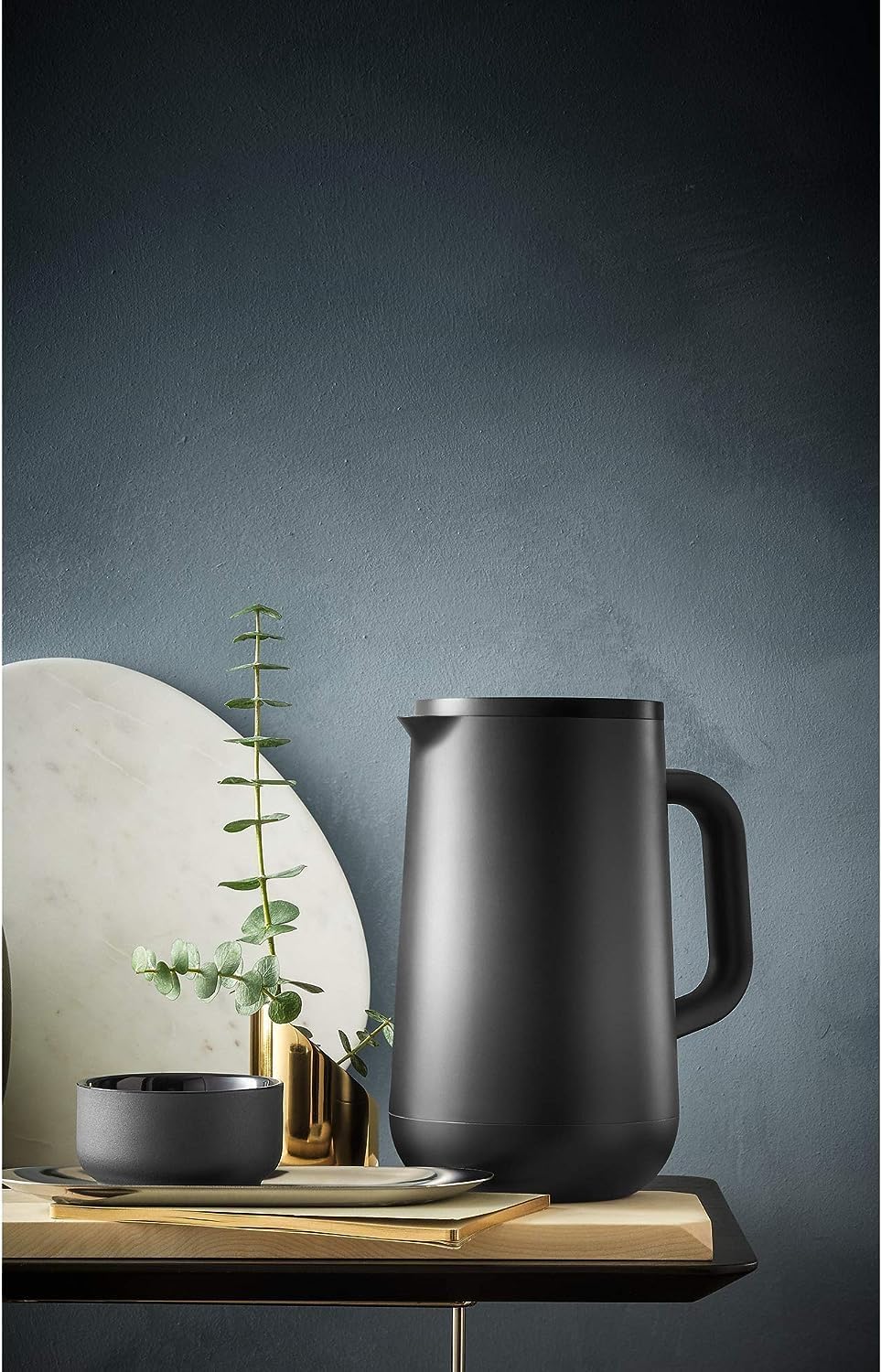 WMF Impulse Thermoskanne 1l, Isolierkanne für Tee oder Kaffee, Druckverschluss, hält Getränke 24h ka