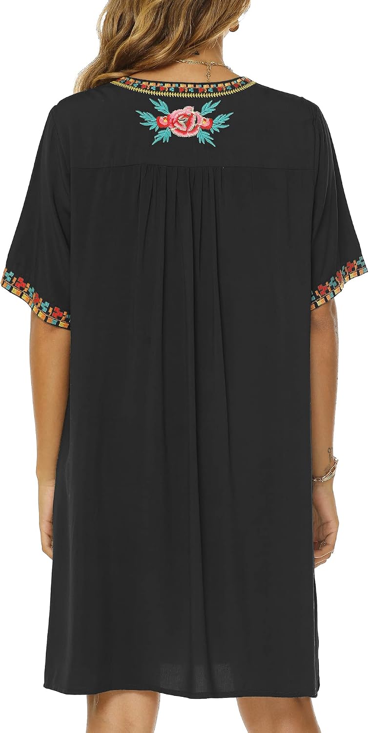 Vakakado Frauen Sommer Boho Mexican Peasant Dress Kurzarm Floral Bestickte Flowy Kleider Lose Hippie