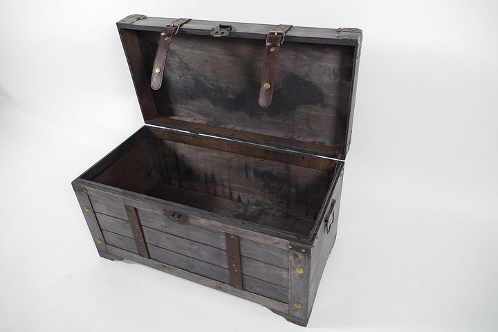Kobolo Truhe KUBA im Schatzkistendesign aus Holz mit Metall- und Kunstlederapplikationen grau 70x35x