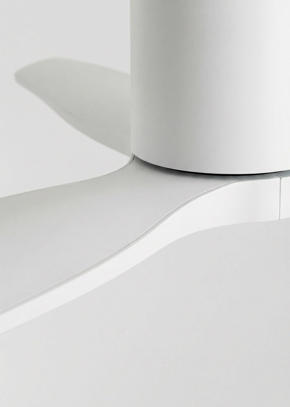 CREATE / WINDCALM S/Deckenventilator ABS Weiss mit Fernbedienung / 40W, leise, Ø112 cm, 6 Geschwindi