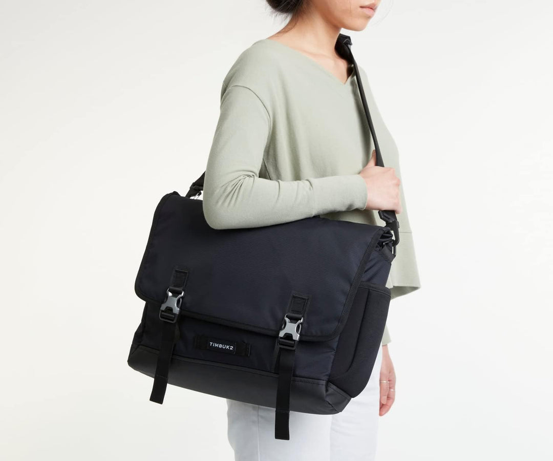 Timbuk2 Unisex Closer Laptop Briefcase Gepäck, Kuriertasche (1er Pack) Einheitsgrösse Eco Black Delu