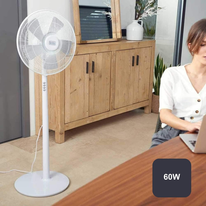 Black+Decker BXEFP60E Ventilator, 60, Kunststoff, Weiss