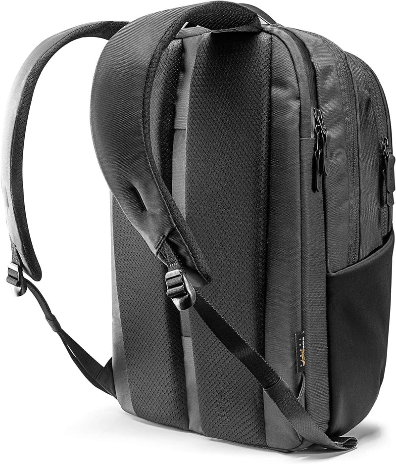 tomtoc Business Rucksack für 15,6 Zoll Laptop, Premium Kompakt Rucksäcke Herren Tagesrucksack Backpa