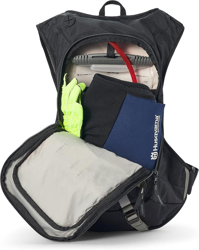 USWE Moto Hydro Hydration Pack - with Water Bladder, a High End, Bounce Free Backpack for Enduro and