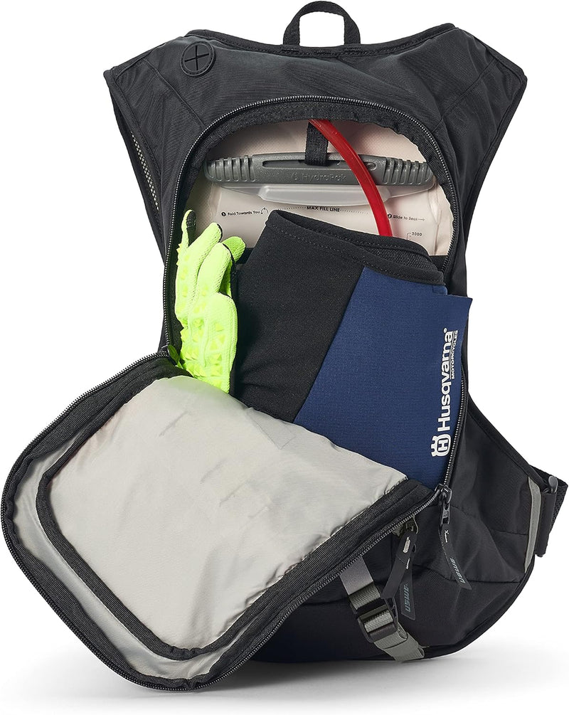 USWE Moto Hydro Hydration Pack - with Water Bladder, a High End, Bounce Free Backpack for Enduro and