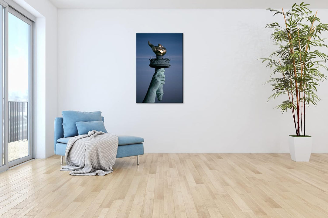 deyoli Fackel der Freiheitsstatue Format: 80x60 als Leinwand, Motiv fertig gerahmt auf Echtholzrahme
