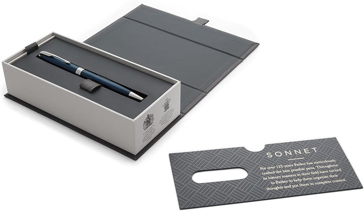 Parker Sonnet Kugelschreiber | Blaue Lackierung | Mittlere Spitze | schwarze Tinte | Geschenkbox Bla