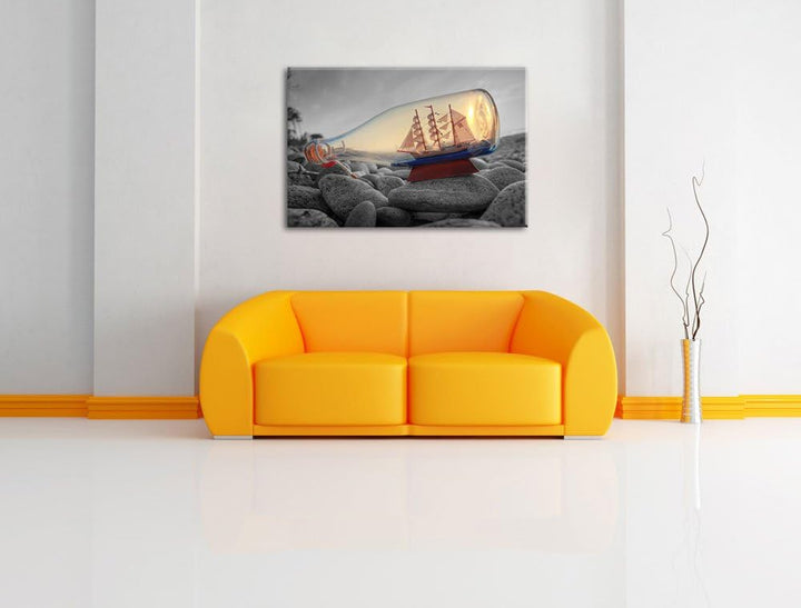 Schiff in Flasche am Steinstrand schwarz/weiss Format: 100x70 auf Leinwand, XXL riesige Bilder ferti