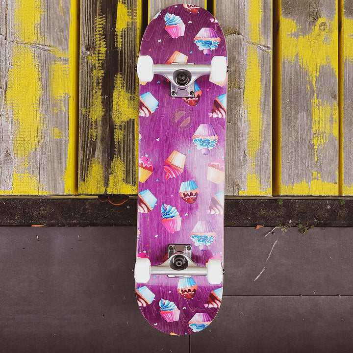 BTFL Komplettboard, Skateboard Deck 8.125" mit ABEC 9 Kugellager für Anfänger und Fortgeschrittene,
