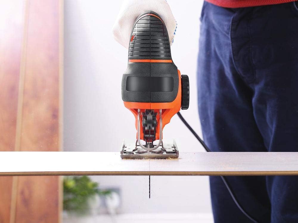 Black+Decker Elektro Stichsäge 620W KS901PEK – 4-stufige Pendelhubstichsäge mit Koffer für Holz, Met