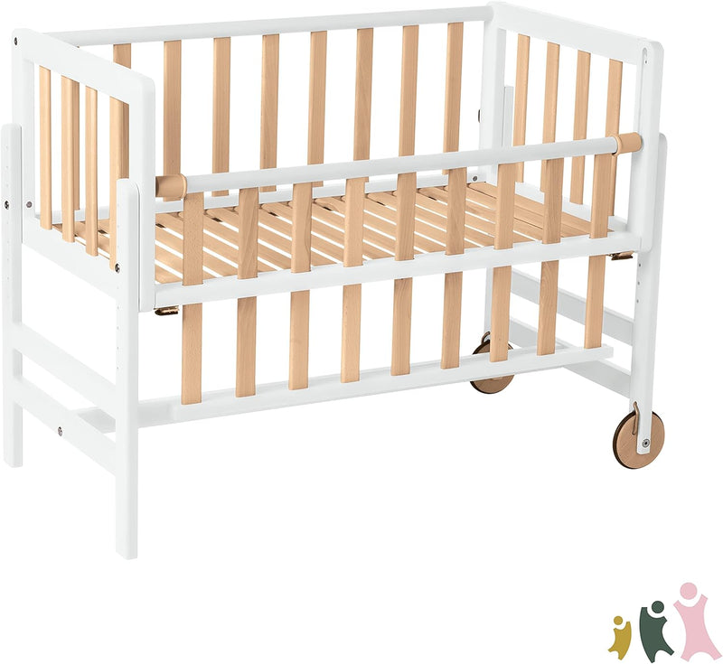 Geuther Beistellbett Betty | 45 cm x 90 cm | 9-Fach Höhenverstellbar | mit Lattenrost aus Massivholz