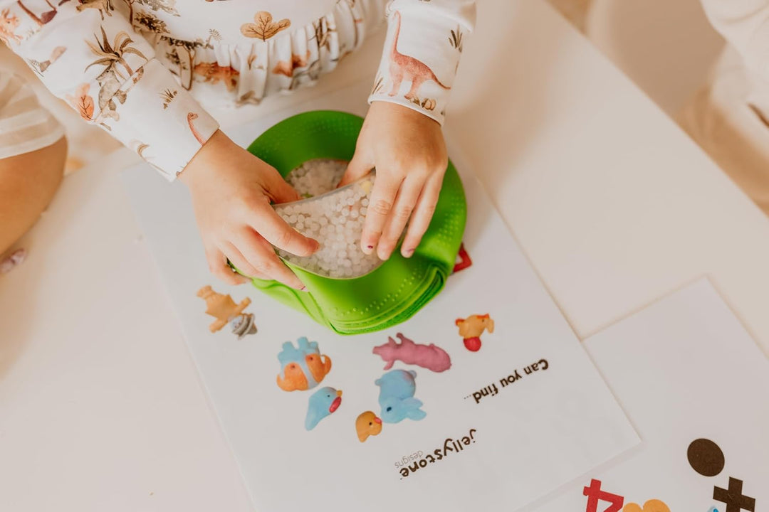 Jellystone Designs, Peekaboo Bag Farm sensorisches Spiel für Kinder, hilft bei der sensorischen und