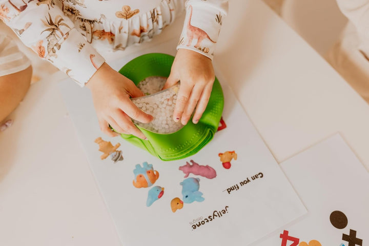 Jellystone Designs, Peekaboo Bag Farm sensorisches Spiel für Kinder, hilft bei der sensorischen und