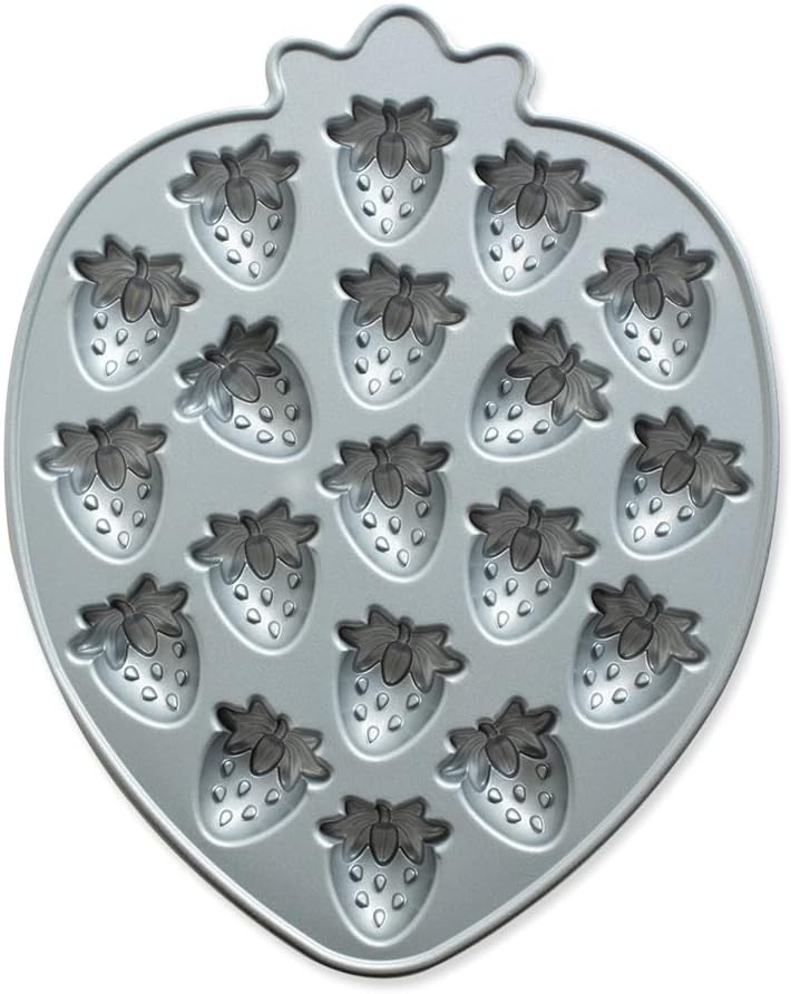 Nordic Ware Strawberry Patch Bites Pfanne, Aluguss Kuchenform mit Obstmotiv, Antihaft-Pfanne, Farbe: