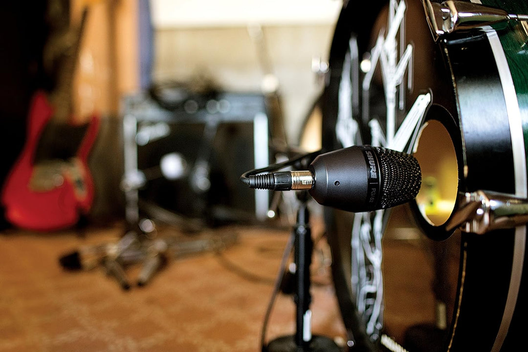 Shure PGA52 Dynamisches Bass-Drum-Mikrofon mit schwenkbarer Halterung und Nierencharakteristik, inkl