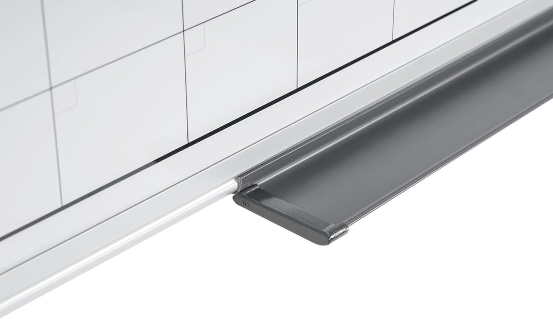 Bi-Office Jahresplaner mit 12 Monaten, Magnetisch, Aluminium Rahmen, 90x60cm