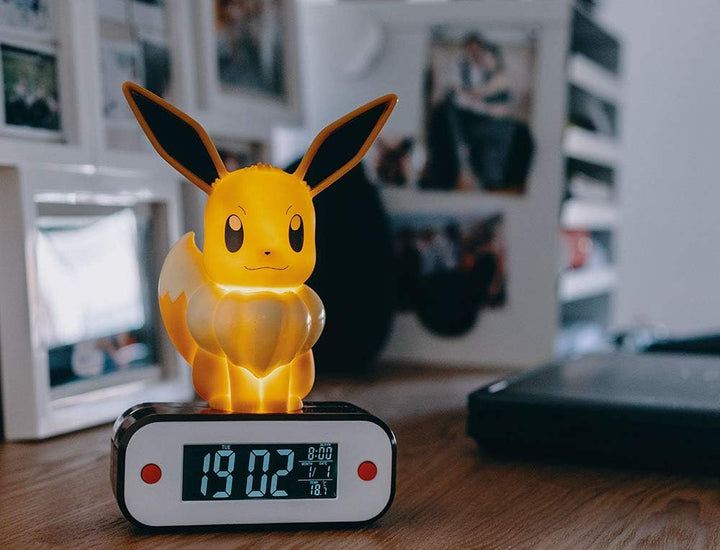 TEKNOFUN 811370 Pokémon Evoli LED Lampe Wecker