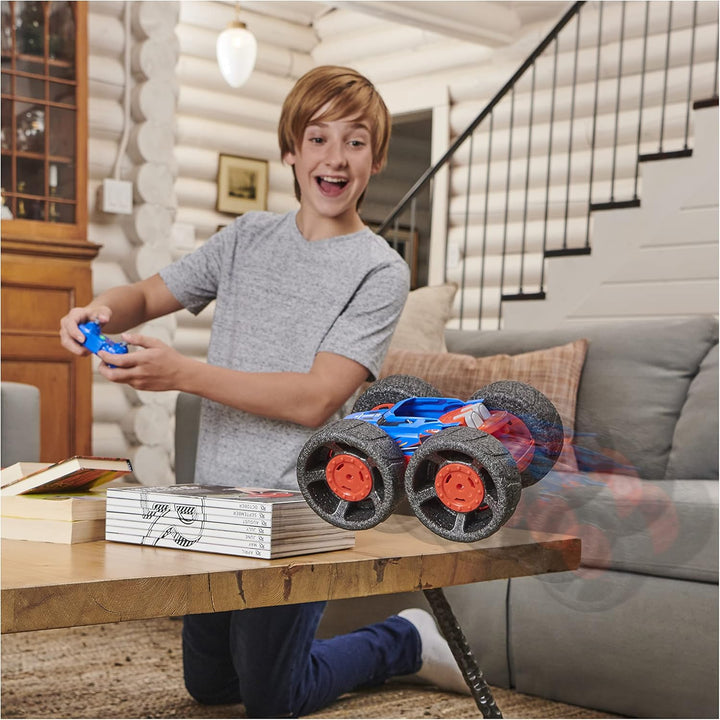 Air Hogs Jump Fury, ferngesteuertes Fahrzeug für drinnen, springt bis zu 55cm hoch