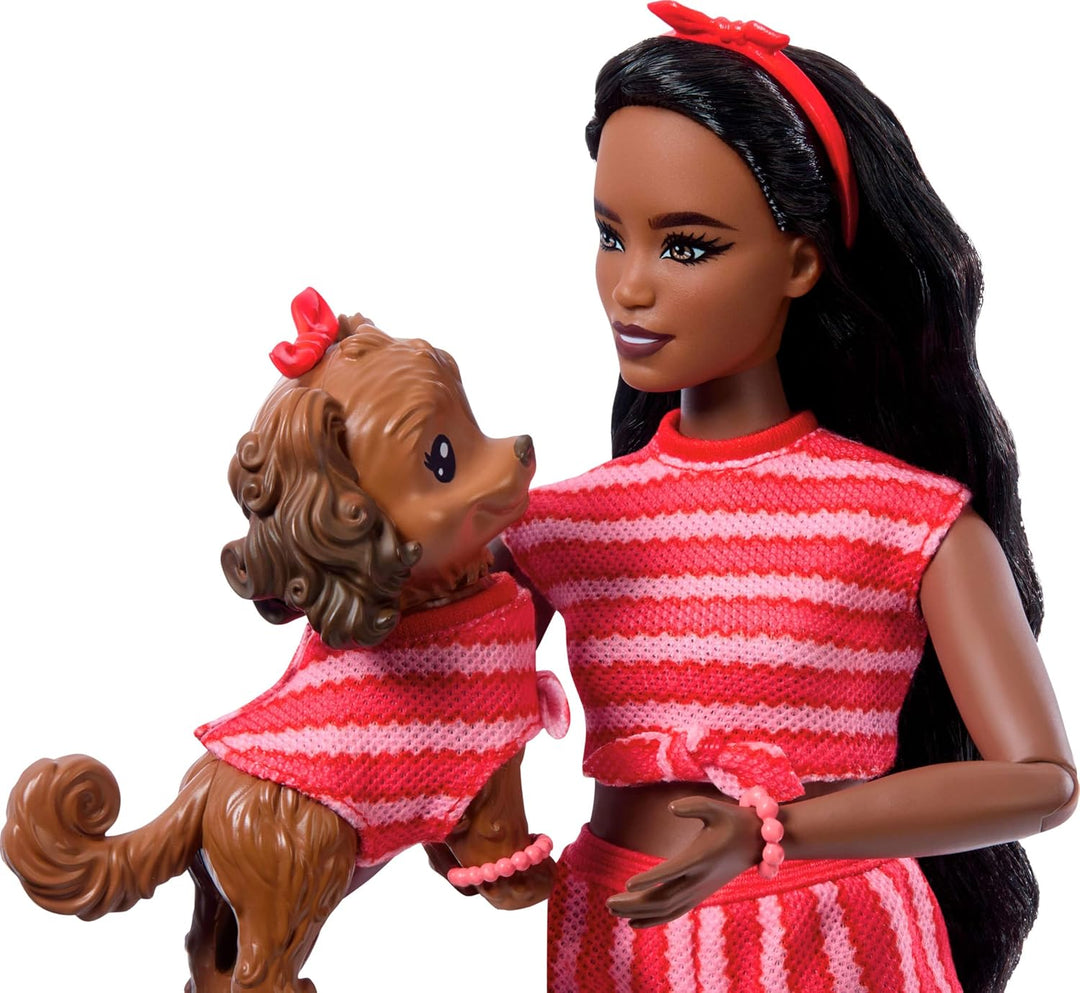 Barbie Twinning Looks Puppe mit Hund in passender rot gestreifter Kleidung und Accessoires für Sonne