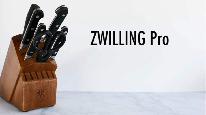 ZWILLING Pro Kochmesser, Klingenlänge: 16 cm, Rostfreier Spezialstahl, Kunststoffgriff, Schwarz