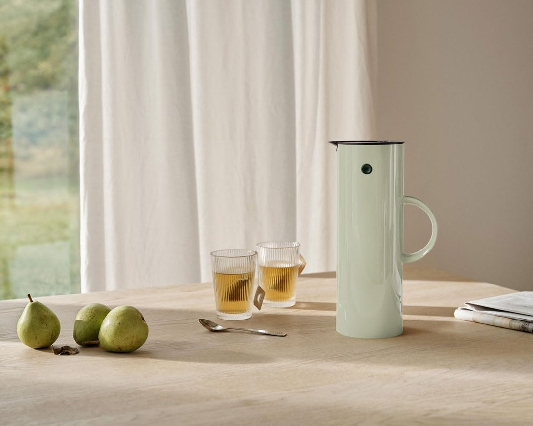 Stelton Isolierkanne EM77 - Doppelwandige Isolierkanne für heisse/kalte Getränke - Tee- & Kaffeekann