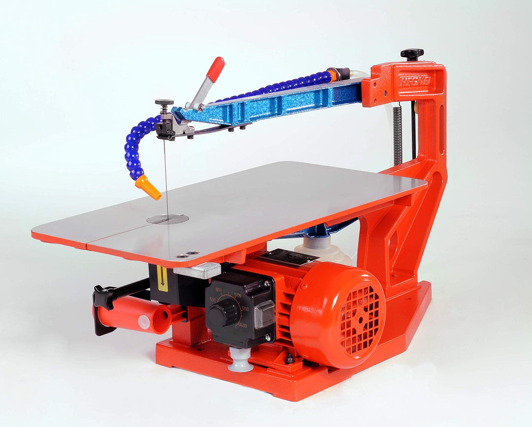 Hegner Dekupiersäge Multicut 2S (Säge elektrisch 400 – 1400 U/min; mit Fusspedal; Durchgang: 46 cm;
