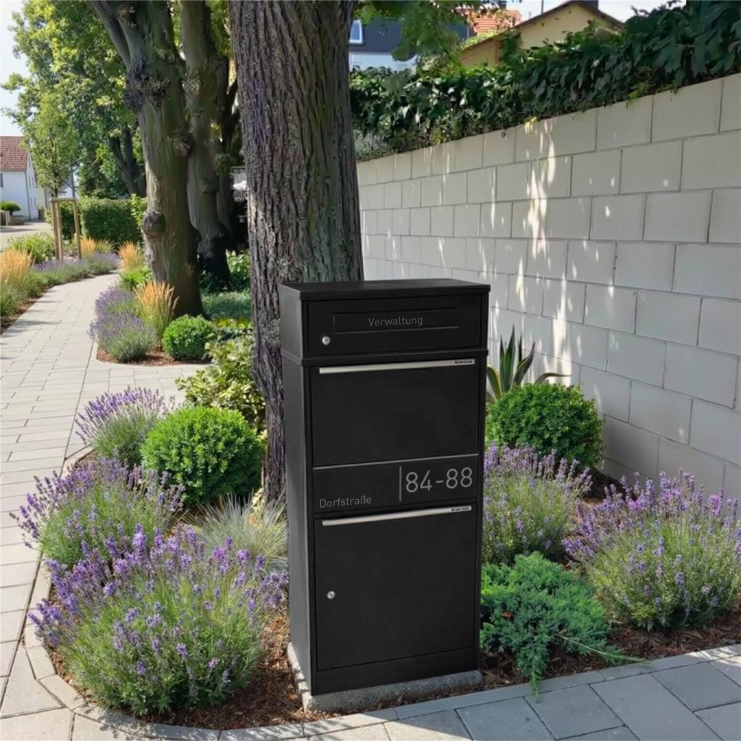 Metzler Paketbox draussen gross in Schwarz RAL9005 - Briefkasten mit Paketfach personalisiert mit Gr