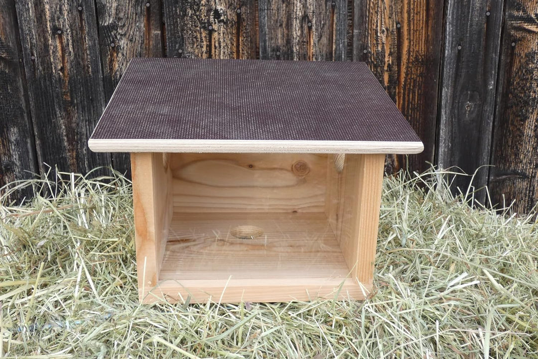 Eichhörnchen Futterhaus aus hochwertigem Lärchenholz, deutsches Qualitätsprodukt, von Hand gefertigt