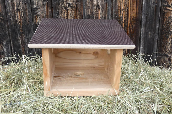 Eichhörnchen Futterhaus aus hochwertigem Lärchenholz, deutsches Qualitätsprodukt, von Hand gefertigt