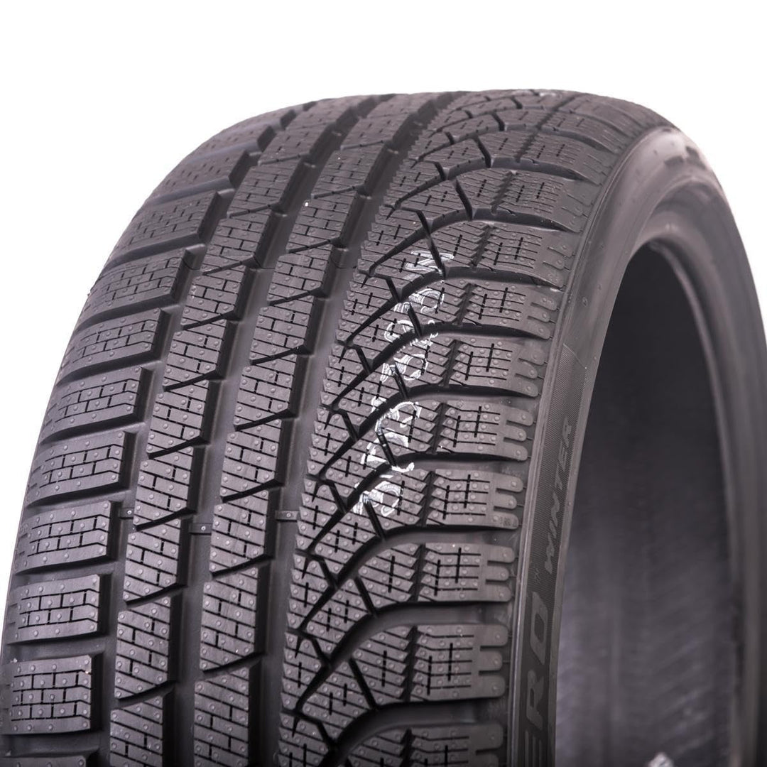 255/40Vr19 Pirelli Tl Winter Pzero