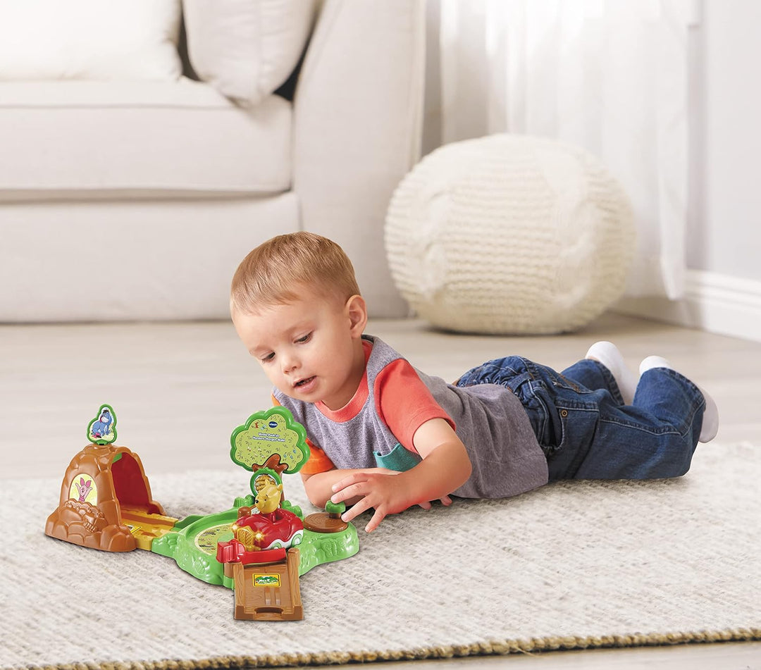 VTech Tut Tut Baby Flitzer - Winnie Puuh im Hundert-Morgen-Wald – Interaktives Spielset mit Winnie P