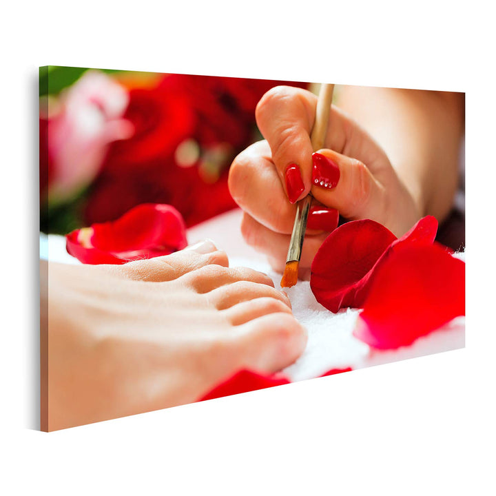 islandburner Bild auf Leinwand Frau Nagelstudio Pediküre Roter Nagellack Bilder Wandbilder Poster Le