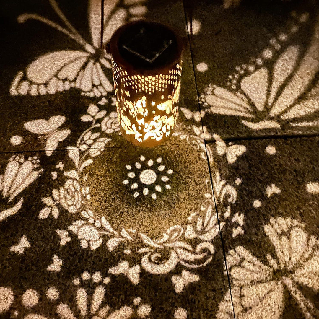 Solar Laternen Outdoor Hängelaternen, Schmetterling ausgehöhlte Metalldekoration Laterne, wasserdich