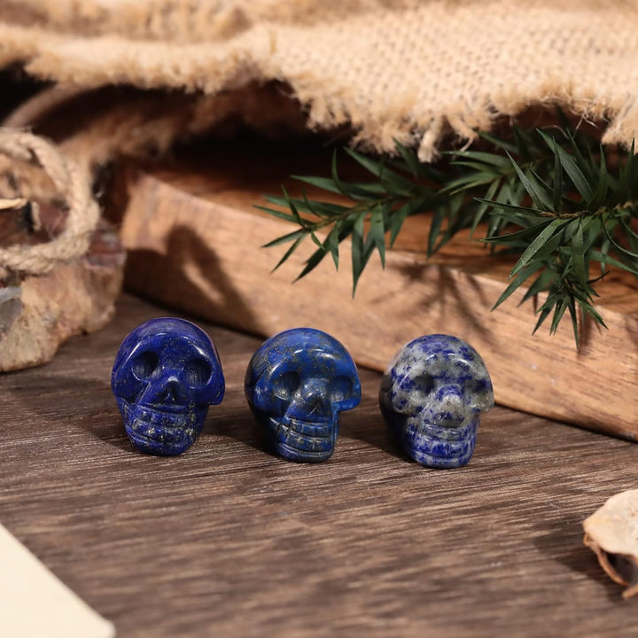 Lovionus89 Mini-Lapislazuli-Heilkristall, menschlicher Schädel, 2,5 cm, handgeschnitzte Figur, Dekor