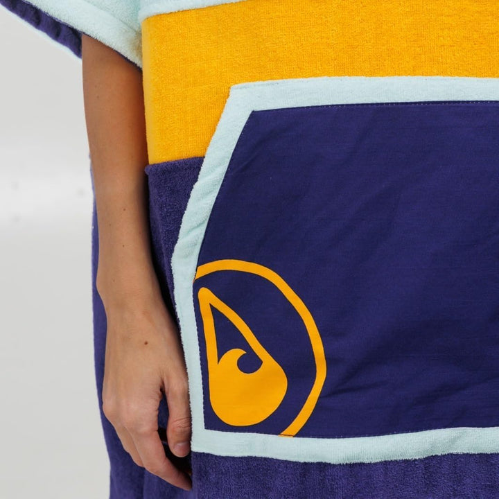 WAVE HAWAII Poncho Maneiro Surfponcho 100% Baumwolle für Körpergrössen von 145-175 cm Umkleidehilfe