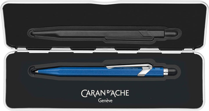 Caran d'Ache Kugelschreiber 849 Colormat-x in der Farbe Blau mit Etui, 0849.635, 1 Stück (1er Pack)