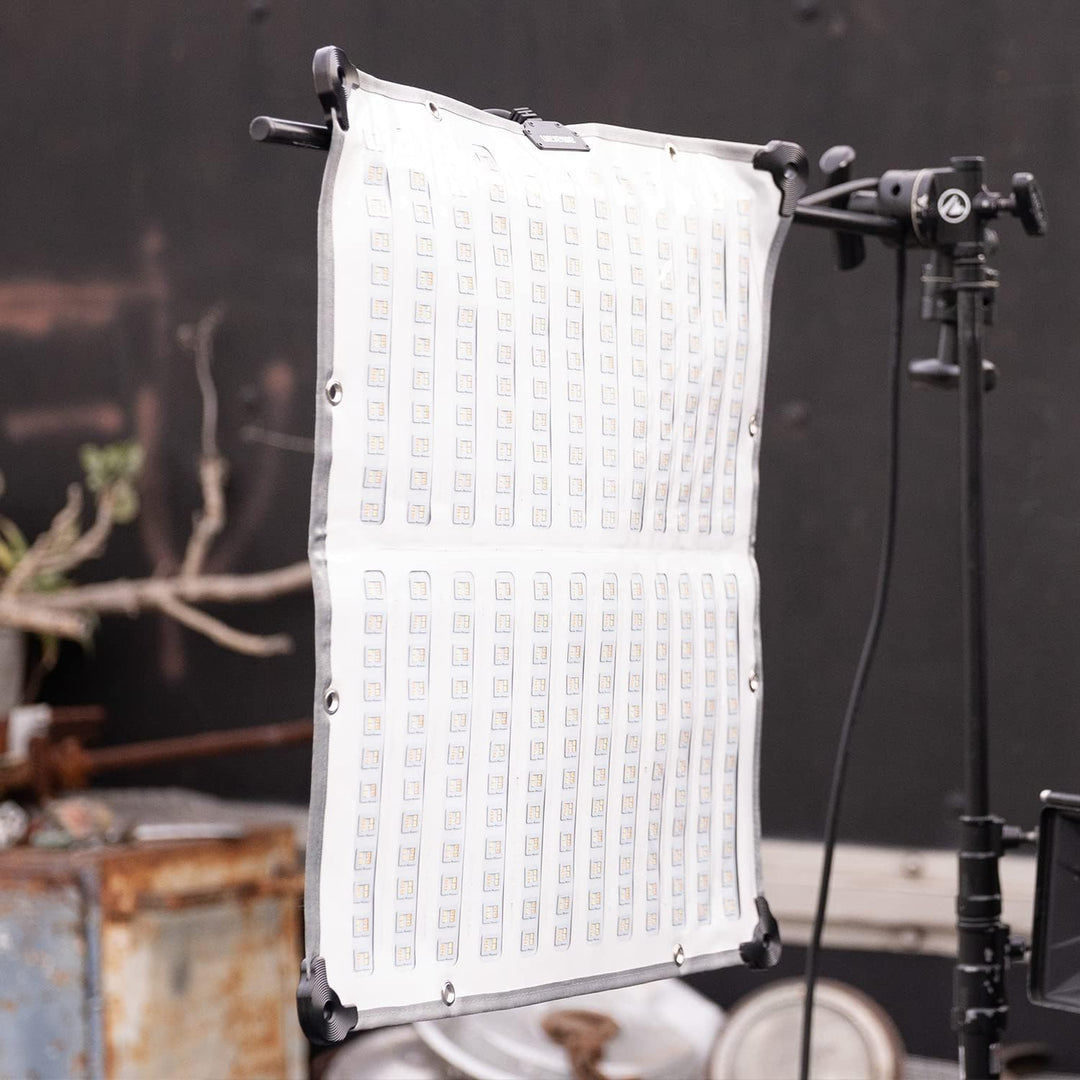 Aputure Amaran F22x – Flexible LED-Video-Lichtmatte, 200 W, zweifarbig, 2500 K ~ 7500 K Ausgang, unt