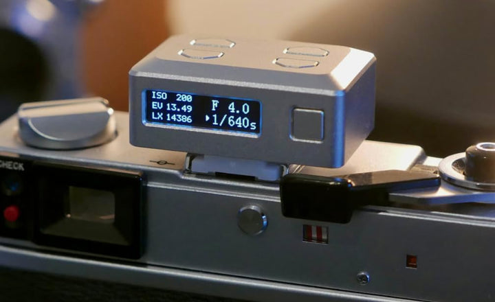 KEKS by antonKUNZE KM01C digitaler Belichtungsmesser Light Meter Silber