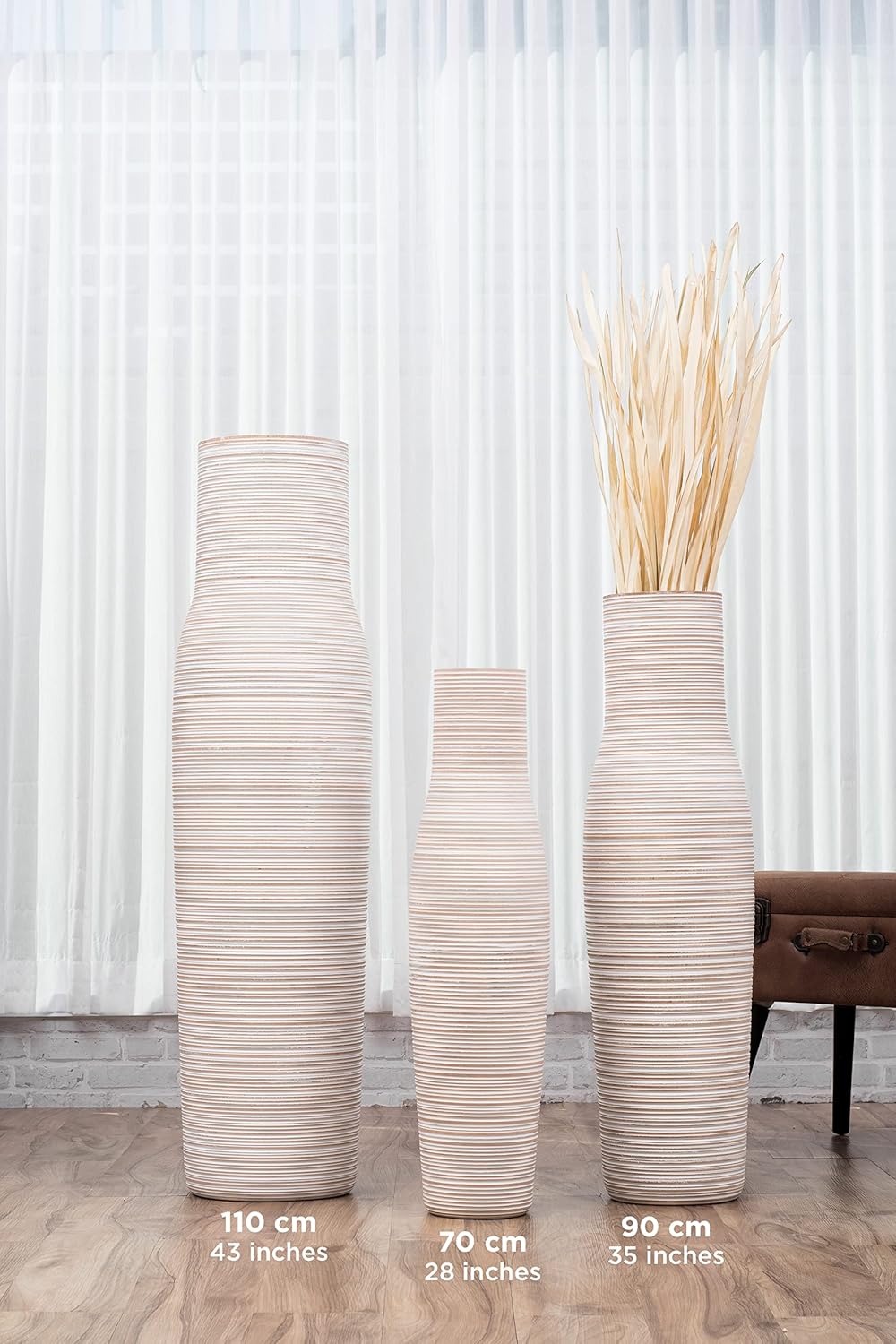 Leewadee Grosse Bodenvase für Dekozweige hohe Standvase Design Holzvase, Holz, 70 cm, White Wash 70