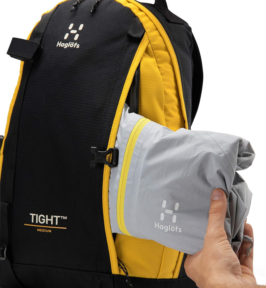 Haglöfs Unisex Tight Medium Rucksack (1er Pack), 4ma-true Black/Pumpkin Yellow