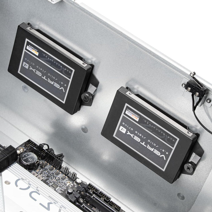 SilverStone Technology RM52, 5HE-Rackmount-Servergehäuse mit Zwei 360-mm-Lüftern und Flüssigkühlkomp