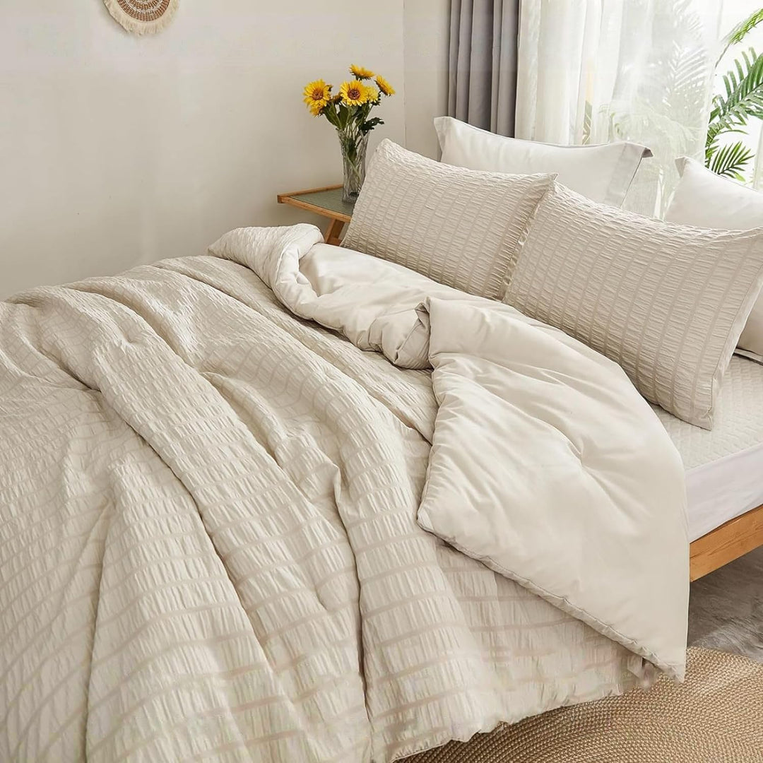 Freyamy Seersucker Bettwäsche 200x200cm 3teilig Beige Geprägt Streifen Strukturiert Bettwaren-Sets U
