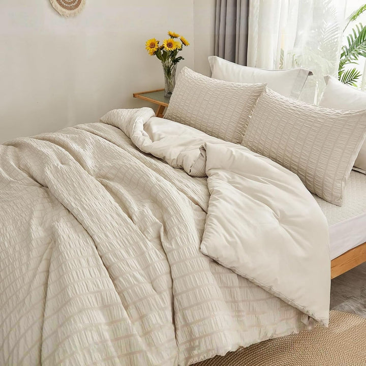Freyamy Seersucker Bettwäsche 200x200cm 3teilig Beige Geprägt Streifen Strukturiert Bettwaren-Sets U