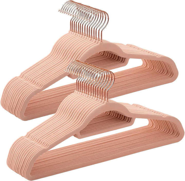 SONGMICS Kleiderbügel Samt, 30er Set, Bügel, rutschfest, kleine Stange für Krawatten, 360° drehbarer