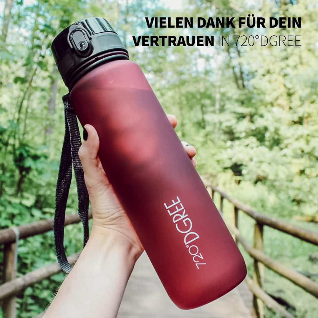 720°DGREE Trinkflasche 1l Sport “uberBottle“ softTouch +Sieb - BPA-Frei - Wasserflasche für Uni, Arb