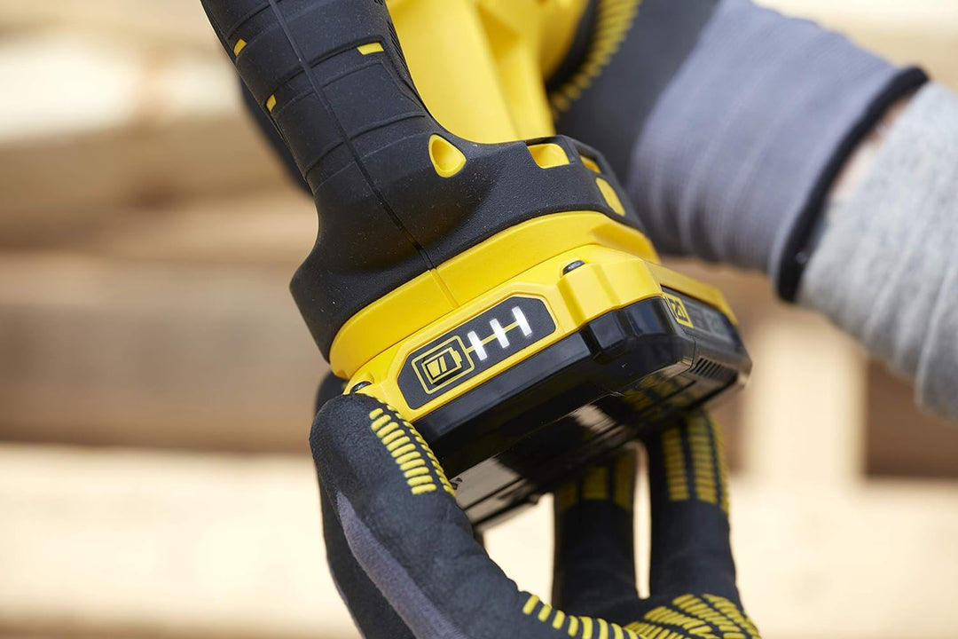 Stanley FatMax 18V Akku-Säbelsäge SFMCS300D2K (2.0 Ah, variable Hubzahl, werkzeugloser Sägeblattwech