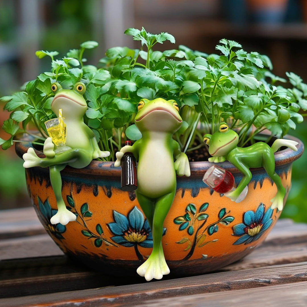 DZAY 3 Stück Blumentopf Hänger Frösche Deko Figuren mit Weinglas,Frosch Deko Frösche Tiere Harz Stat