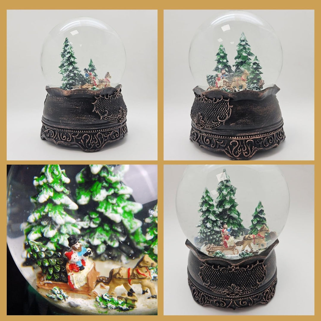 Schneekugel Weihnachten mit Musik | Weihnachtsbaum Holen | Schlittenfahrt Winterwald | Sockel Kupfer