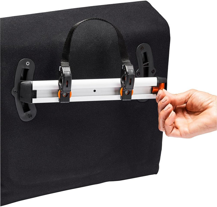 VAUDE Fahrradtasche für Gepäckträger Augsburg IV 20L Einheitsgrösse Schwarz, Einheitsgrösse Schwarz